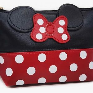 NWT  Leather Minnie Mouse Travel Makeup Handbag